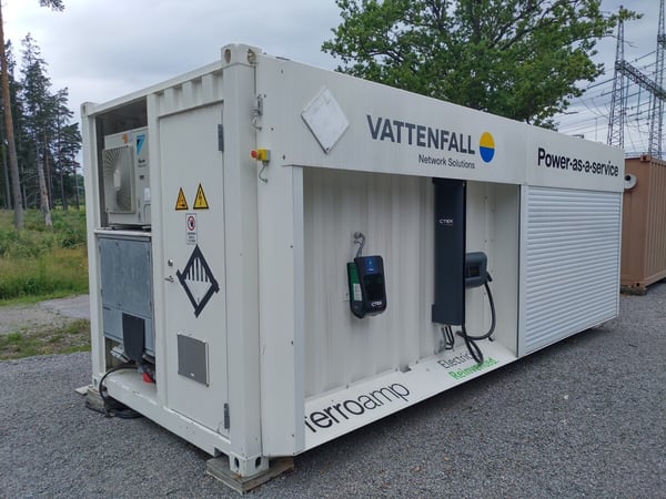 Stort batterilager i Övik laddar elbilarna i sommar