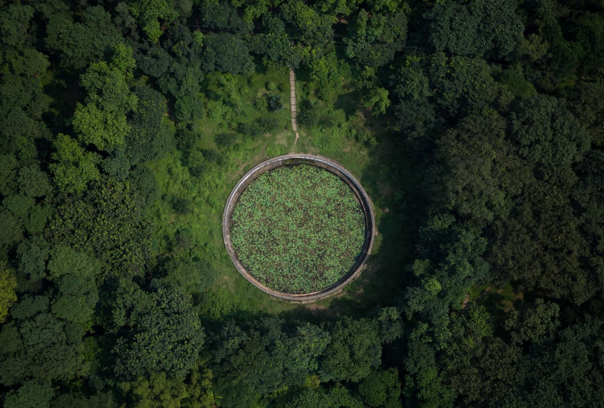 Circular object