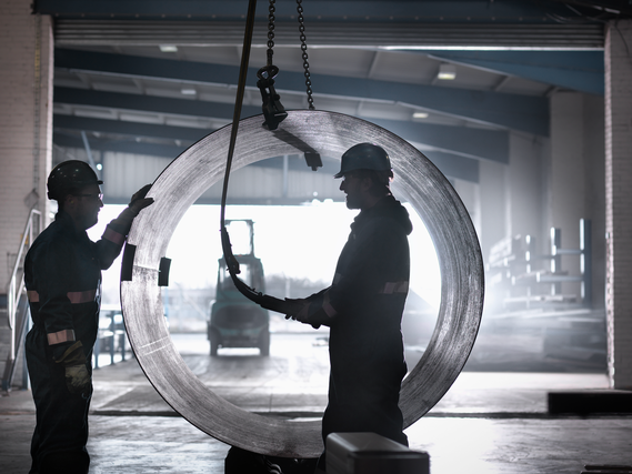 Small Screen 72 DPI-Vattenfall_Circular_object_blue_collar