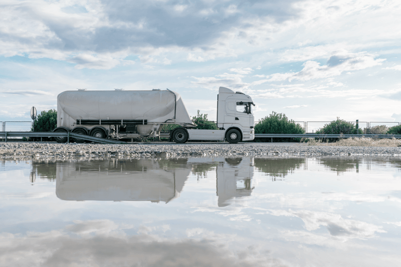 Tanktruck med cement