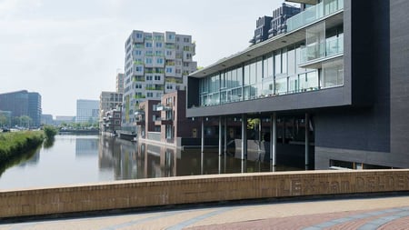 corona-pandemi-amsterdam-miljö