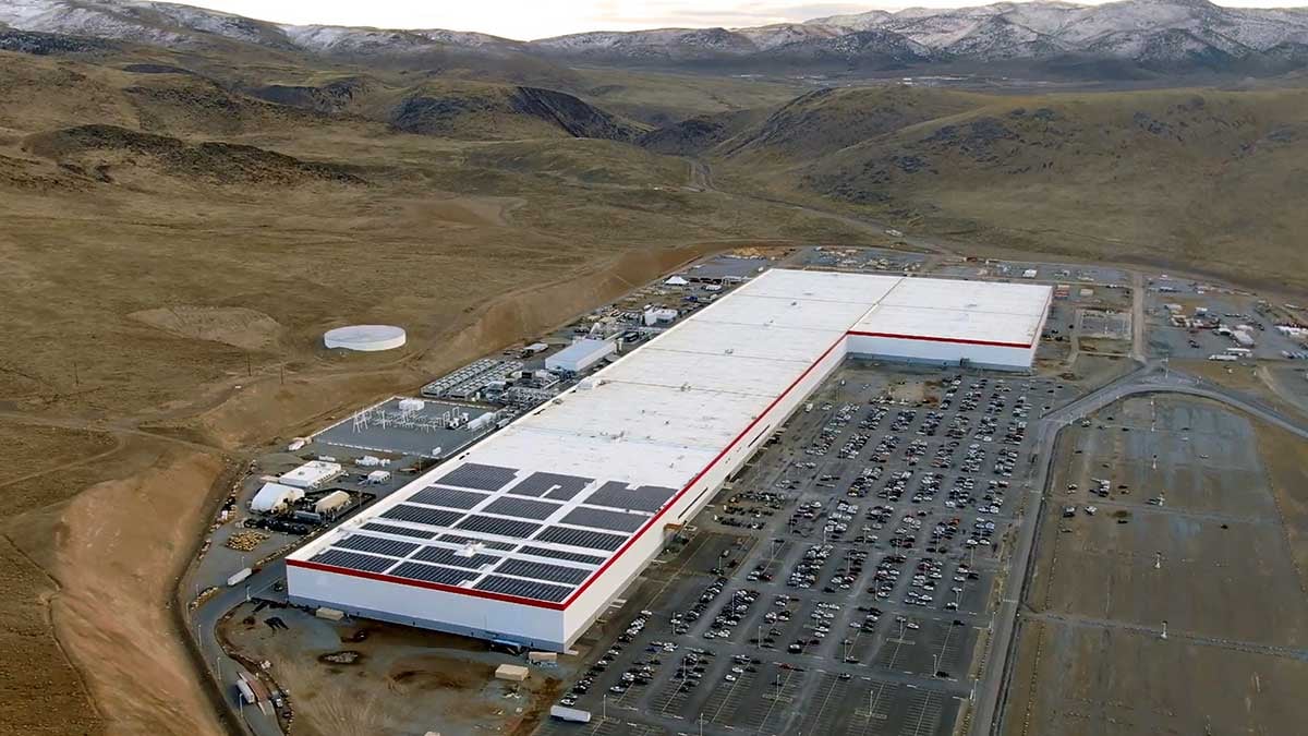 tesla-gigafactory